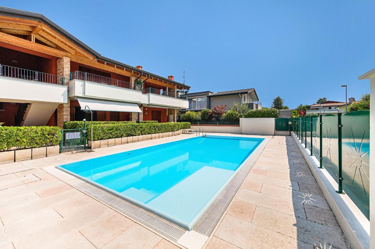 Residence Sole T29 Apartment By Wonderful Italy Sirmione Eksteriør billede